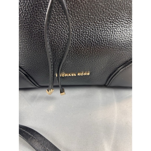 Michael Kors Black Pebbled Leather Bucket Bag Drawstring Crossbody - Picture 2 of 10